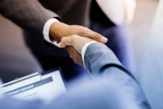 Handshake: 
A handshake forms part of non-verbal communication. 
Always make eye contact when shaking someone's hand (for as long as it takes to recognise the colour of their eyes). The first to look away is the most submissive.
#business #businessetiquette #corporate #respect #etiquette